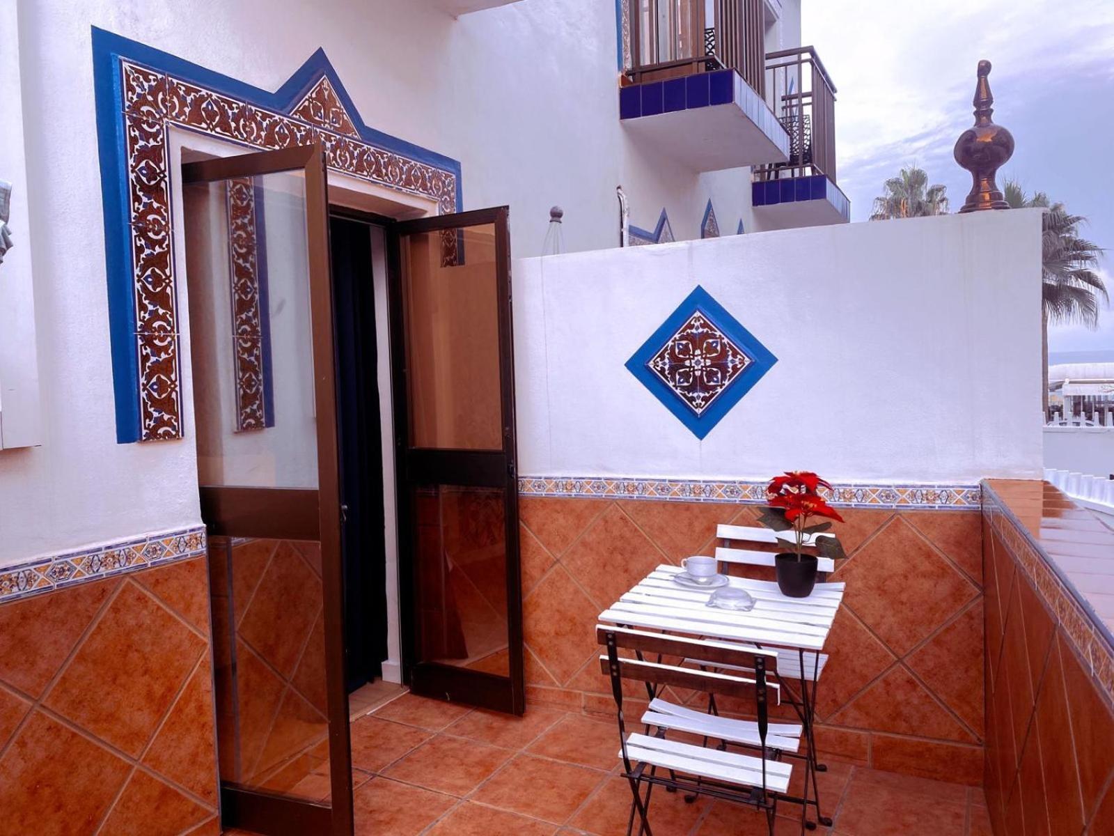 Hostal Guadalupe Torremolinos Exterior photo