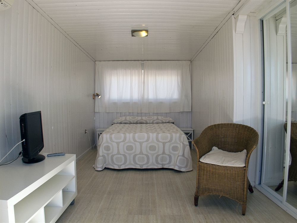 Hostal Guadalupe Torremolinos Exterior photo